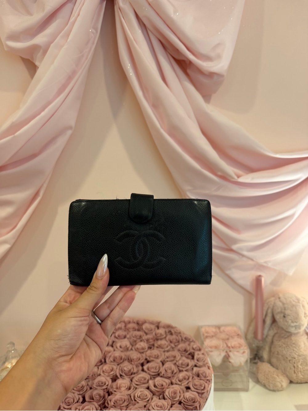 Chanel caviar leather wallet